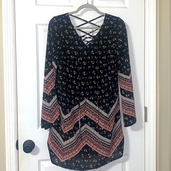 Xhilaration long sleeve dress - Picture 1 of 3